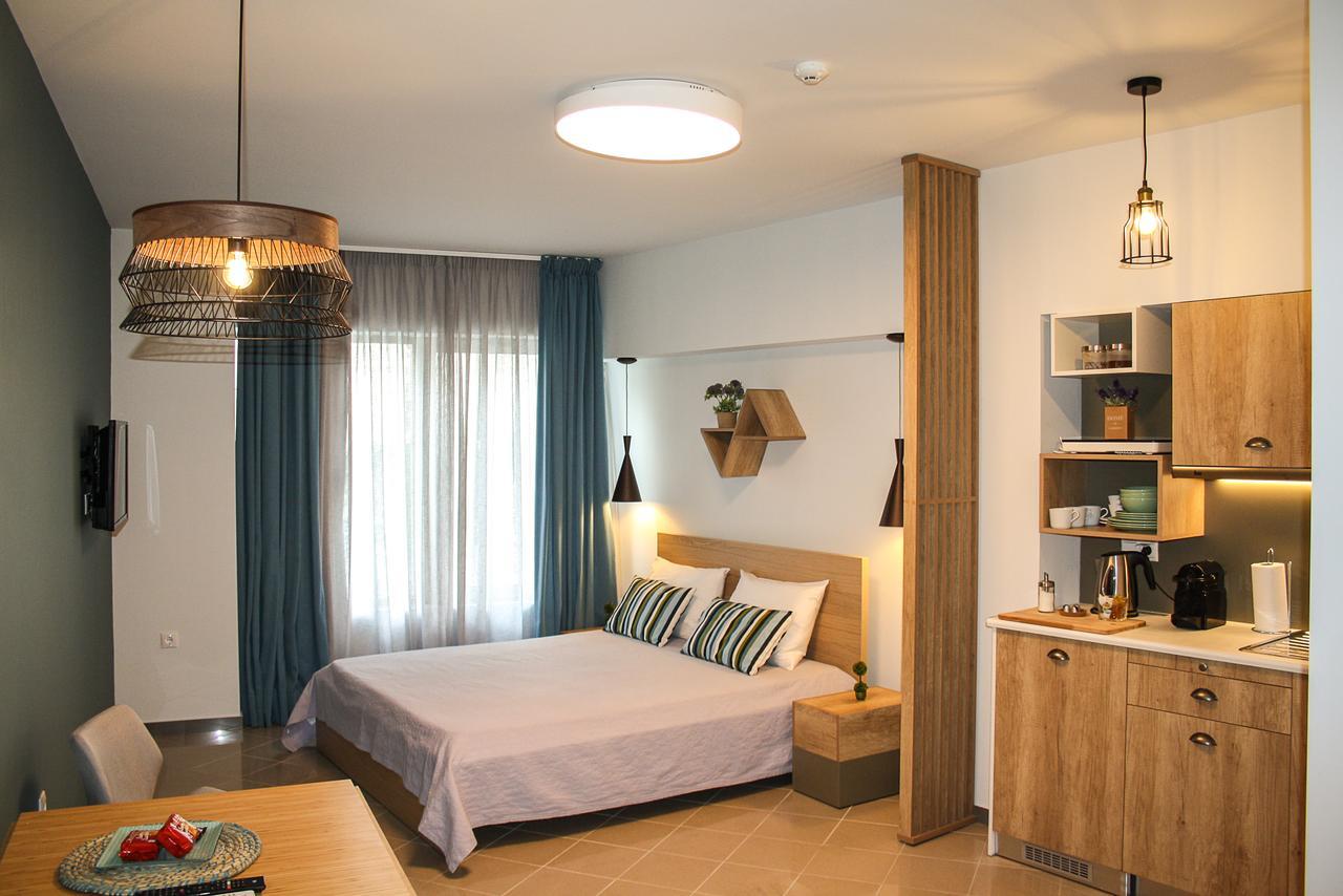 Dynasta Central Suites Athens Room photo